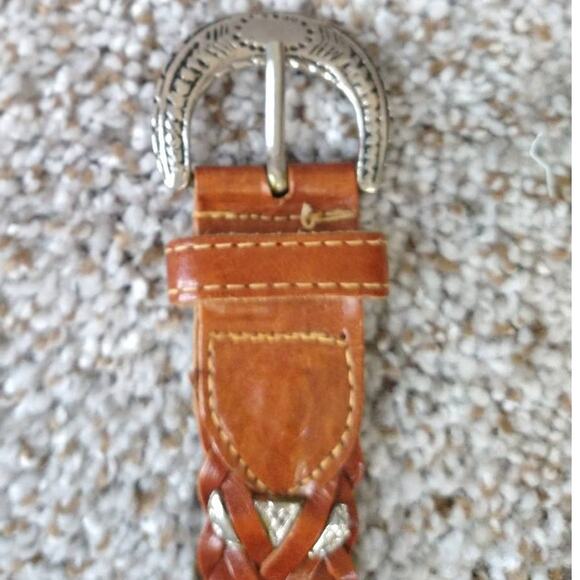 Braided leather belt with metal inserts Size 34 - Picture 5 of 13